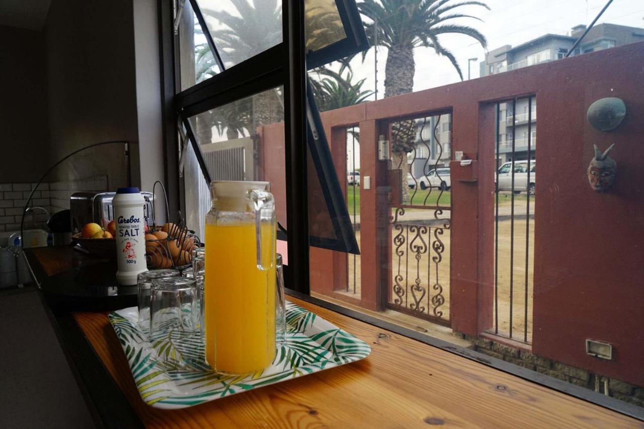 Skeleton Beach Backpackers Swakopmund Bagian luar foto